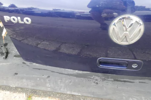 VW Polo 6N2 Heckklappe Klappe hinten Kofferraumklappe blau LB5N indigobl Scheibe (140320)