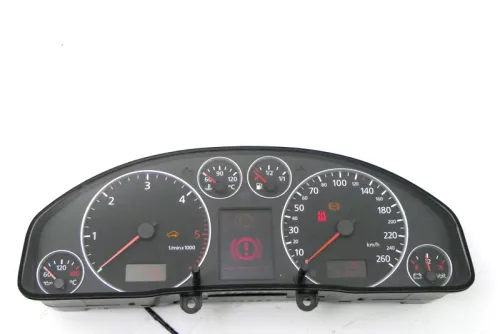 Audi A6 4B Tacho Tachometer Kombiinstrument 318.000km 4B0920933G 2,5 TDI