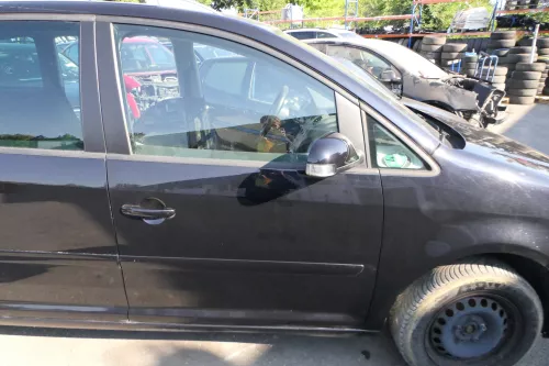 VW Touran 1T 1T3 Tür vorne rechts Beifahrertür schwarz LC9X bla- ohne Anbauteile