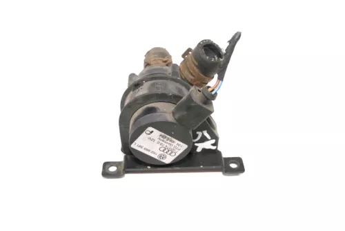 VW Audi Zusatzwasserpumpe Wasserpumpe Pumpe 1K0965561L ORIGINAL (140741)