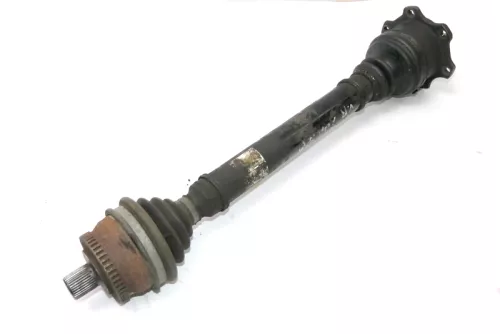 Audi A4 B5 A6 Passat 3B Antriebswelle Gelenkwelle 8D0407272AC rechts Automatik