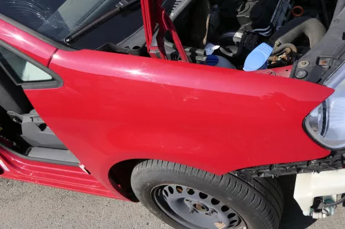 VW Touran 1T Kotflügel vorne rechts rot LY3D 1T0821022A ca.Bj.2003-2006 (140878)