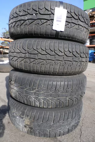 VW Polo 9N3 Ibiza Felgen Reifen 185/60 R14 82T Winterreifen 6jx14H2 ET38 # 5-6mm