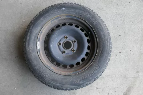 Audi A4 8E A6 4B 195/65 R15 91T Winterreifen M&S Reifen Felgen 5-6mm (141754)