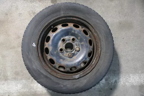 VW Sharan 7M Alhambra Winterreifen M&S Reifen Felgen 195/65 R15 95T  XL 6mm (141767)