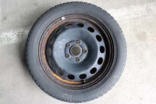 VW Passat 3C Golf Reifen Winterrreifen M&S 205/55 R16 91H Felgen ca. 7mm (141786)