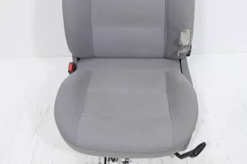 Audi A4 B5 Sitz Fahrersitz vorne links OhneAirbag höhenverstellbar grau (141849)