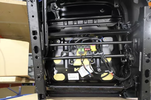 Skod Fabia Roomst 5J Sitz vorne links Fahrersitz 4/5 Türer Kombi Sitzheizung rot (141857)