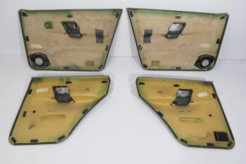 VW Polo Kombi ab Bj.2000 Türverkleidung Verkleidung Tür vorne links hinten Facel (141897)