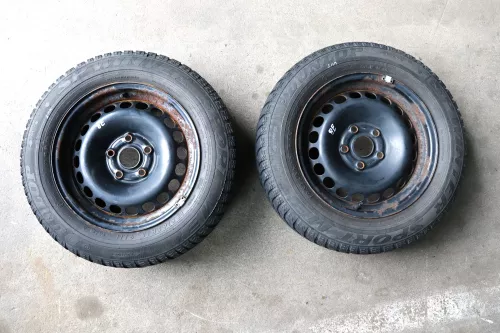 2x Audi A4 8E A6 4B 195/65 R15 91H Winterreifen M&S Reifen Felgen 5mm