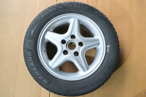 Audi A4 A6 Alufelgen 195/65 R15 Winterreifen Reifen pininfarina BBS 6-7mm (142046)