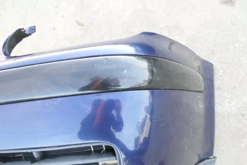 VW Golf 4 Stoßstange vorne Stoßfänger vorn silber blau LB5N indigoblau blue (142189)