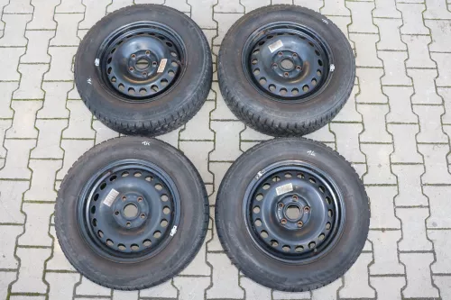 VW Golf Touran Felgen Winterreifen M&S Reifen 195/65 R15 91H 1K0601025C 6-7mm