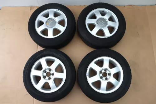 Audi A3 8L Alufelgen Reifen Felgen 195/65 R15 Sommerreifen M+S 8L060125F   3-4mm