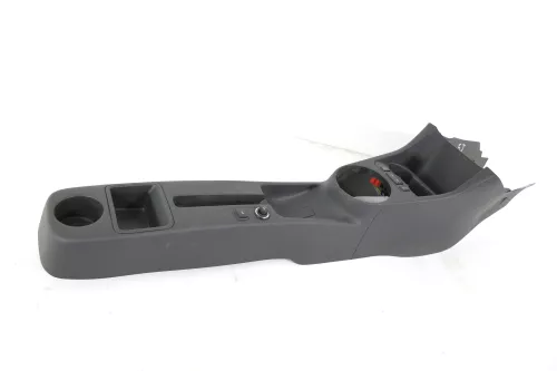 Skoda Fabia 5J Mitteltunnel Tunnel Becherhalter Mittelkonsole Zigaretten Anzün