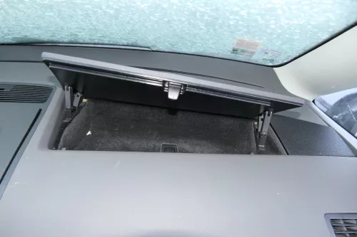 VW Sharan 7M Alhambra Ablagefach Fach auf Armaturenbrett rechts 7M3858337 (142892)