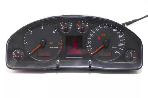Audi A6 4B Tacho Tachometer Kombiinstrument 244.000km 4B0920931M 2,5 TDI