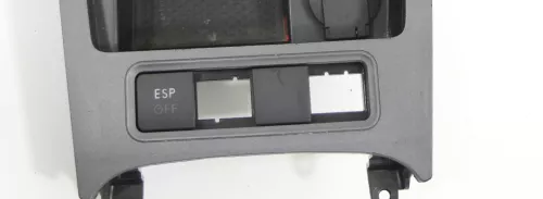 VW Golf 5 Zigarettenanzünder vorne Fach Ablagefach 1K0857961 Dekor grau (144188)