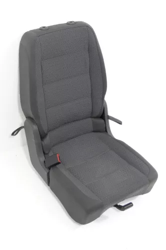 Touran 1T3 Sitz hinten links (hinter Fahrersitz) Rücksitz anthrazit I Isofix KK (144314)