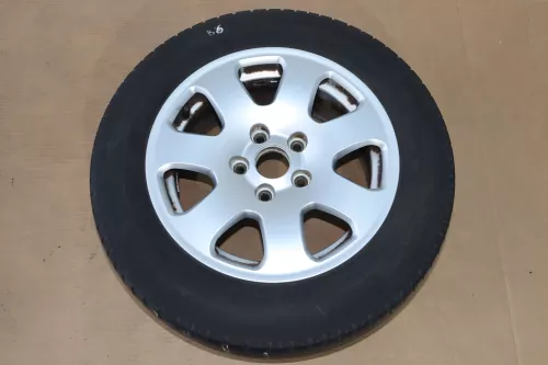 Audi A4 8E A6 4B Alufelgen Felgen 195/65 R15 91V 8E0601025 Sommerreifen 0-3mm (144435)