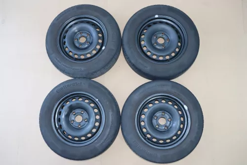 VW Golf Touran Sommerreifen Reifen Felgen 195/65 R15 91H Caddy 4-5mm