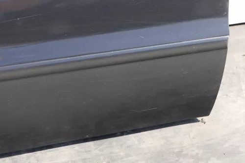 Audi A4 B5 Tür nur Türblatt vorn rechts Beifahrertür schwarz LZ9U Kombi Limo (144553)