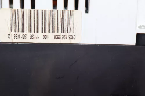 VW Passat 3B Tacho Tachometer Kombiinstrument 221.000km 09051969901 1,6 74kw AHL (145144)