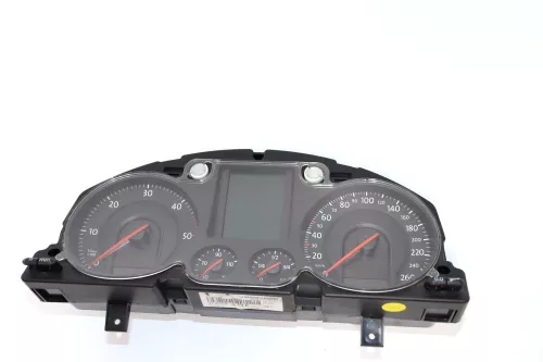 VW Passat 3C Tacho Tachometer 203.000km 3C0920871E Diesel TDI Kombiinstrument