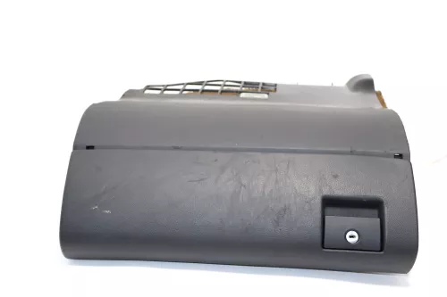 Audi A4 B5 Handschuhfach schwarz Handschuhfachdeckel Deckel Klappe Kratzer