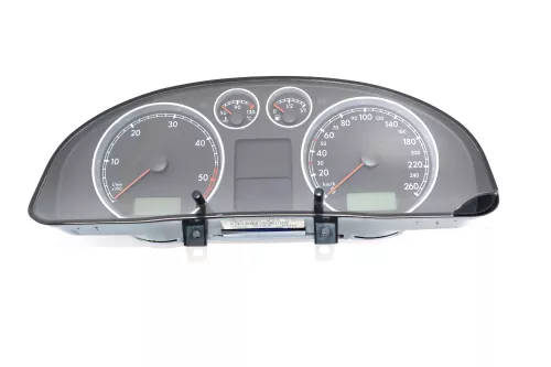 VW Passat 3BG Tacho Tachometer Kombiinstrument 145.000km 3B0920829A Diesel TDI (145291)