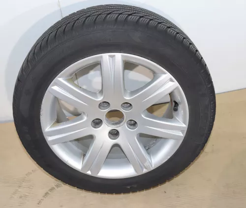 Audi A6 4F Alufelgen Reifen 225/55 R16 91H Felgen Winterreifen 4F0071496 2-5mm (145351)