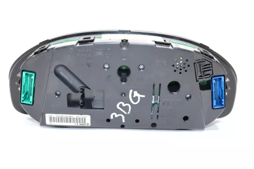 VW Passat 3BG Tacho Tachometer Kombiinstrument 330.000km 3B0920806A (145466)