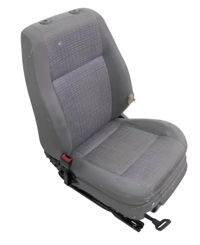 VW Caddy 3 2k Sitz Fahrersitz vorne links Fahrer (ohne die Kopfstütze)