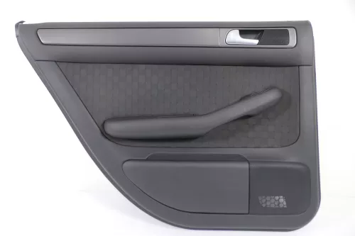 1x Audi A6 4B Türverkleidung Verkleidung Tür hinten links soul schwarz