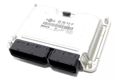 VW Passat 3BG Steuergerät Motor Motorsteuergerät 1,9 TDI 96kw AVF 038906019EP