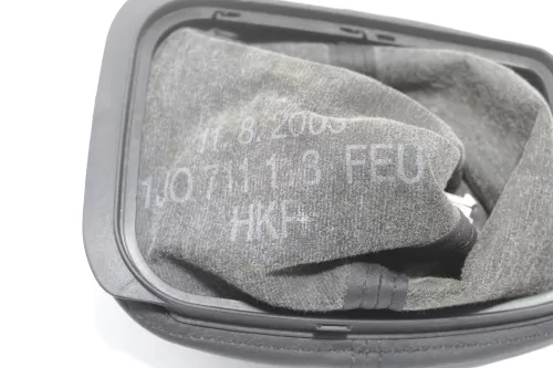 VW Golf 4 Bora Schaltknauf Schaltsack Schaltung Schaltknüppel schwarz 1J0711113 (146119)