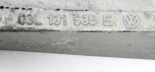 VW Amarok Halter Stütze Träger 2,0 TDI 03L145535E (146281)