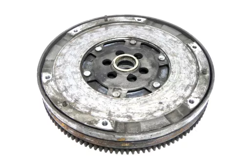 VW Passat 3B A4 B5 Schwungrad Zweimassenschwungrad AVF 1,9 TDI 96kw 136PS (146438)