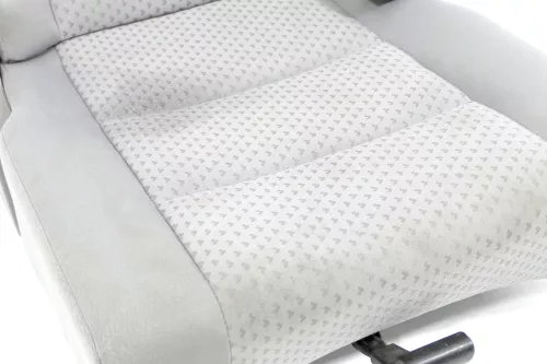 VW Touran Sitz hinten rechts grau (hinterm Beifahrersitz) Rücksitz Einzelsitz hi (146463)