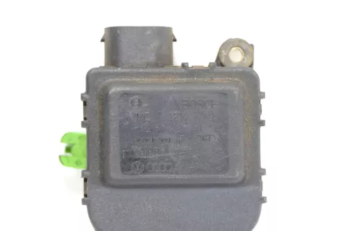 VW Golf 4 Stellmotor für Zentralklappe Stellklappe Climatronic 1J1907511D Klima (146564)