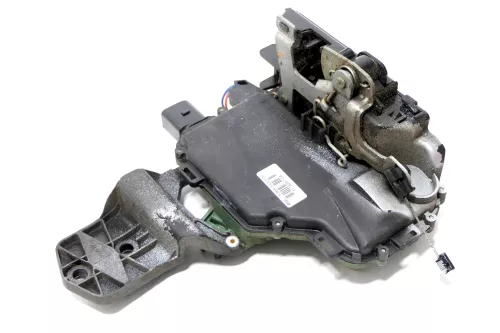Golf  Passat 3BG  Stellmotor Tür Türschloß mit Zentralverriegelung hinten rechts (146837)