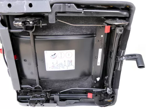 VW Touran Sitz hinten links (hintern Fahrersitz) Rücksitz Isofix United (147039)