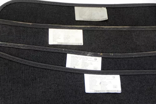 4x VW Touareg 7L Fußmatten Fußmatte vorne rechts links hinten 7L6862477N (147252)