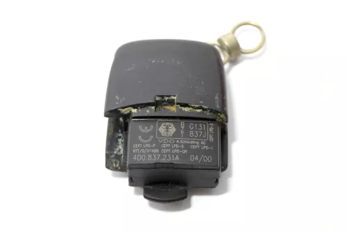 Audi A4 B4 A8 Schlüssel Funkschlüssel Funk Sendeeinheit 4D0837231A (147542)