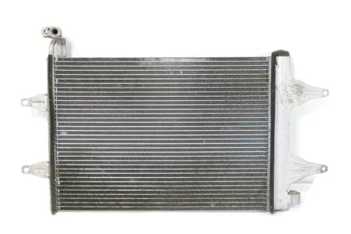 VW Polo 9N Ibiza Klimakondensator Kondensator Kühler 6Q0820411E 6Q0820411K (147703)