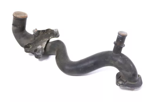 VW Golf 4 Kühlmittelrohr Rohr Schlauch 1,6 APF AVU Rücklauf 06A122481