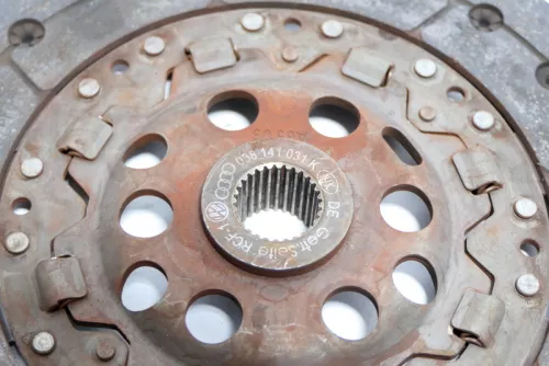 VW Polo 9N Golf 4 Schwungrad Zweimassenschwungrad Sachs AGR AHF ASV (147860)