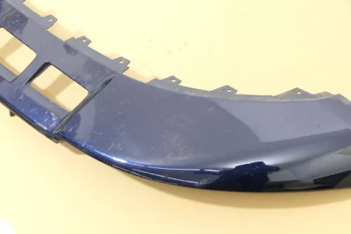 Q5 8R Stoßstange Frontstoßstange vorne nur Lippe Unterteil Spoiler LZ5A -Mängel (148137)