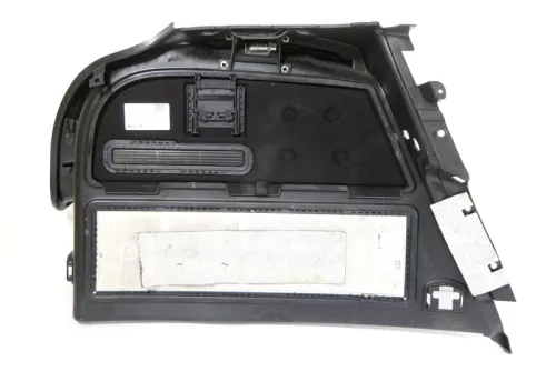 Audi A3 8L Abdeckung Verkleidung Kofferraum hinten rechts Seite schwarz soul (148352)