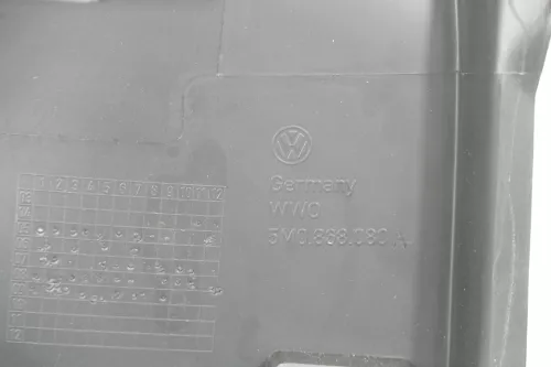 VW Golf Plus 5M 1x Türverkleidung Verkleidung Tür vorne rechts schwarz (148488)